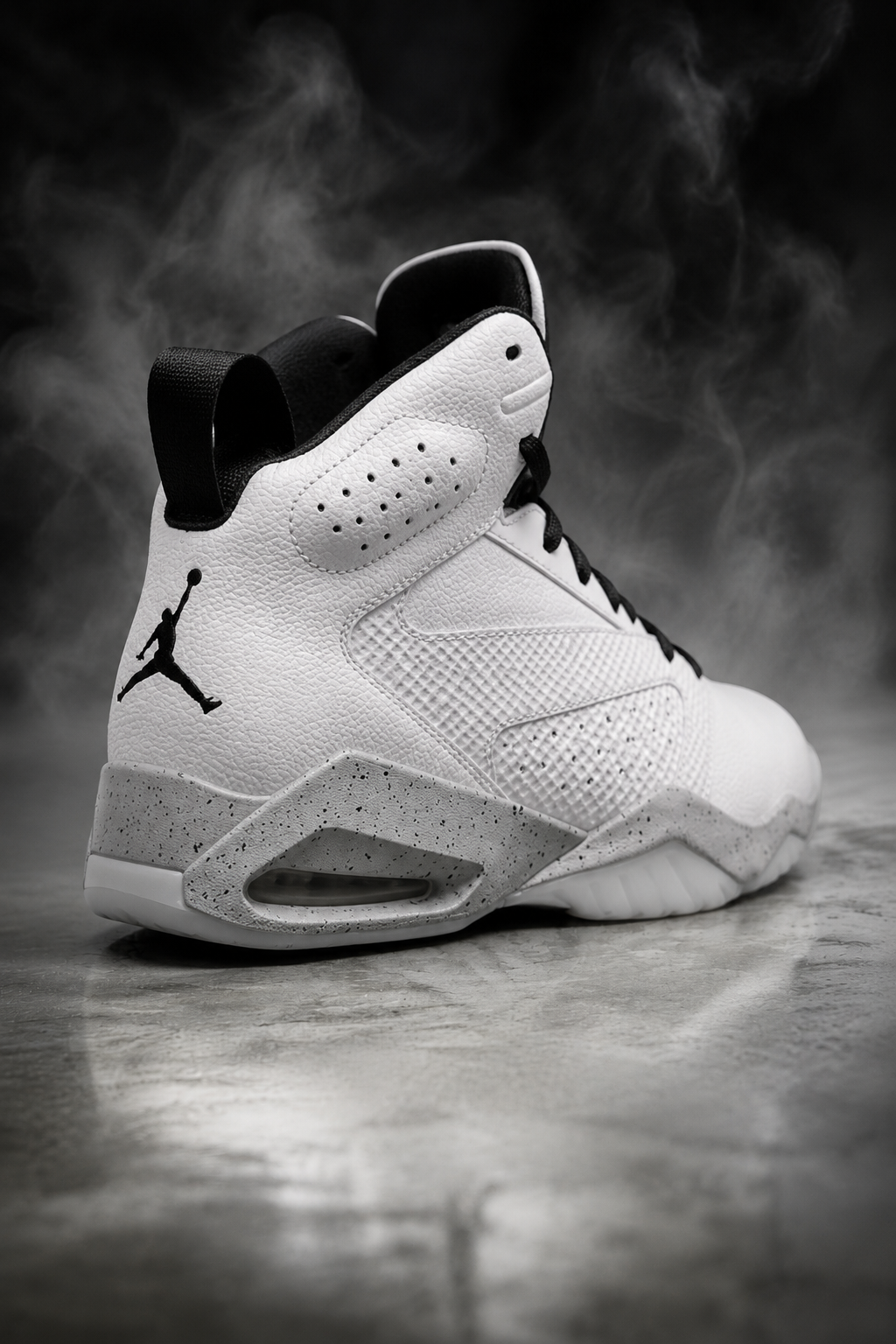Jordan Lift Off – White / White / Black / Wolf Grey