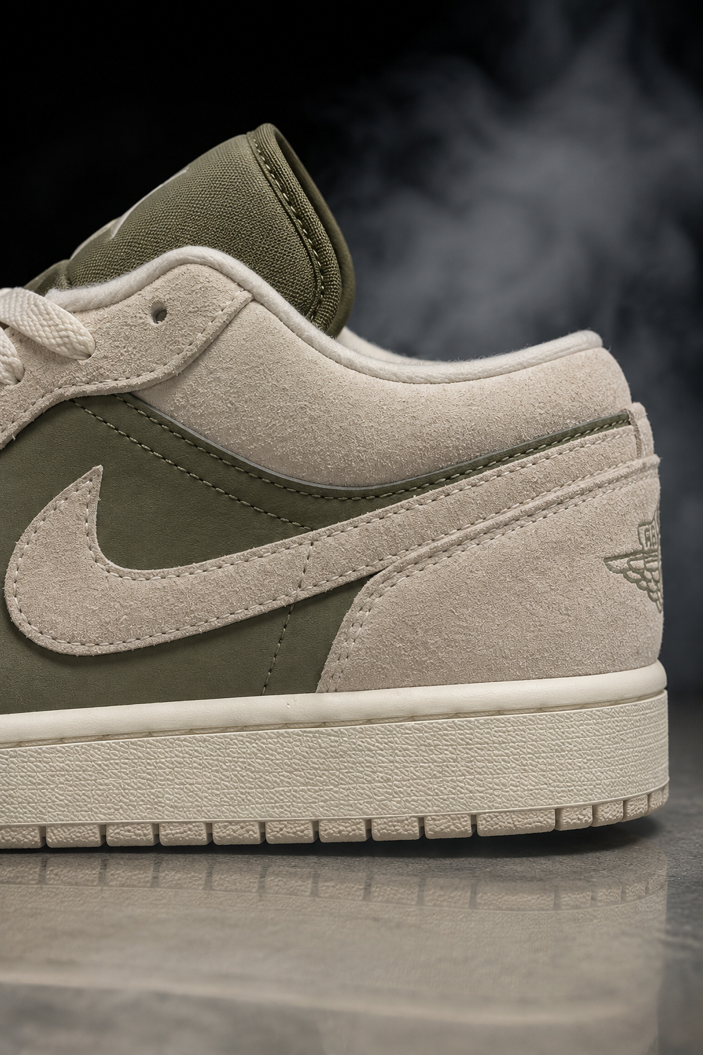 Air Jordan 1 Low SE – Medium Olive / Light Orewood Brown