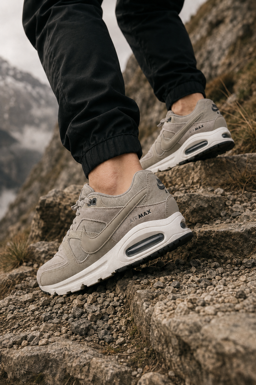 Nike Air Max Command PRM Men's Shoes – Light Taupe / Light Taupe / Black