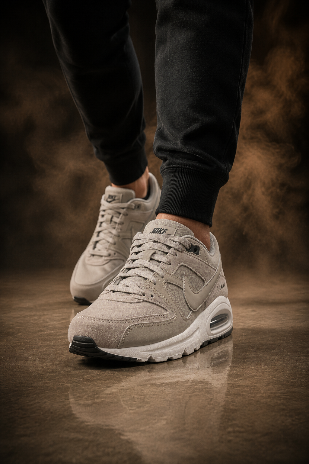 Nike Air Max Command PRM Men's Shoes – Light Taupe / Light Taupe / Black
