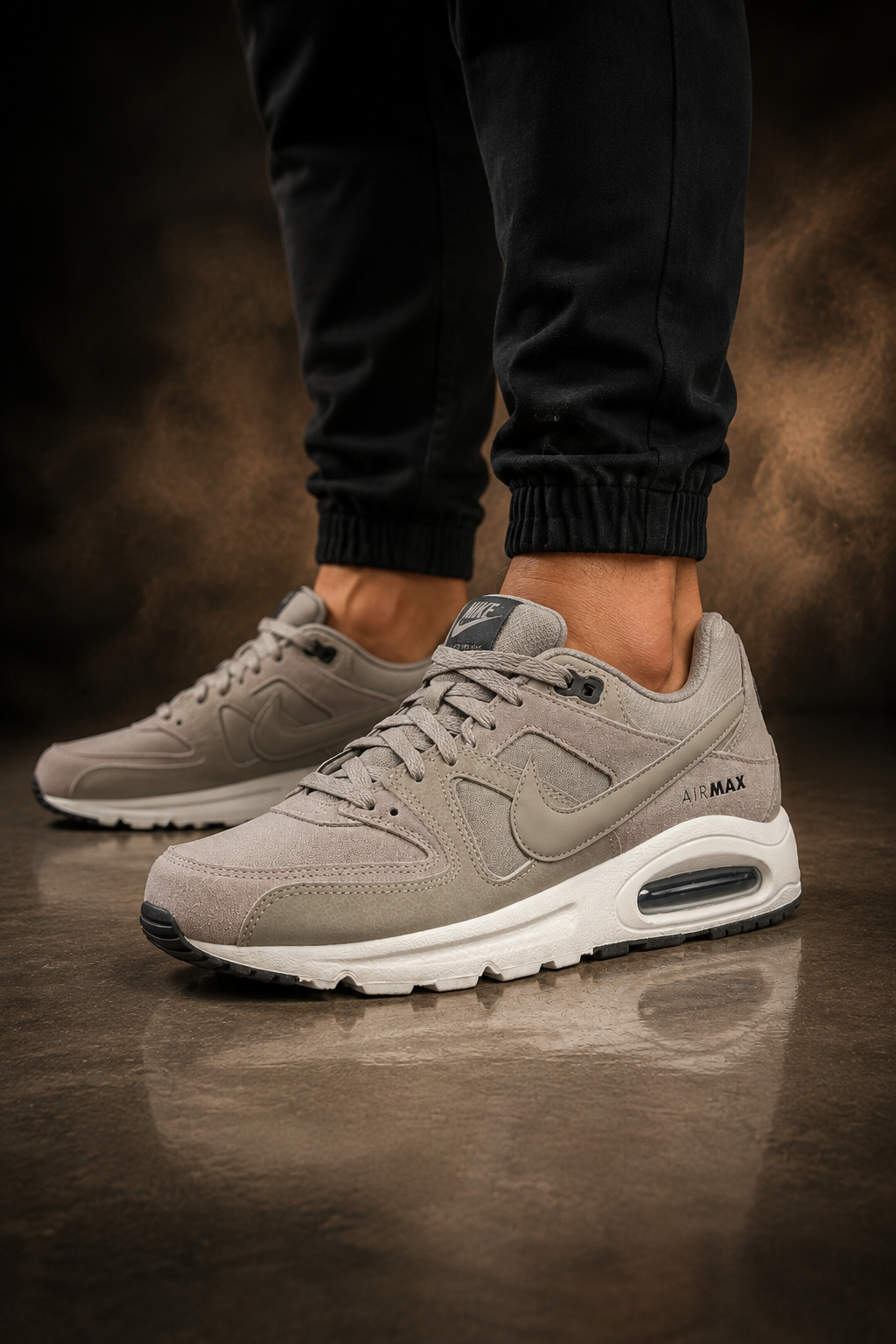 Nike Air Max Command PRM Men's Shoes – Light Taupe / Light Taupe / Black