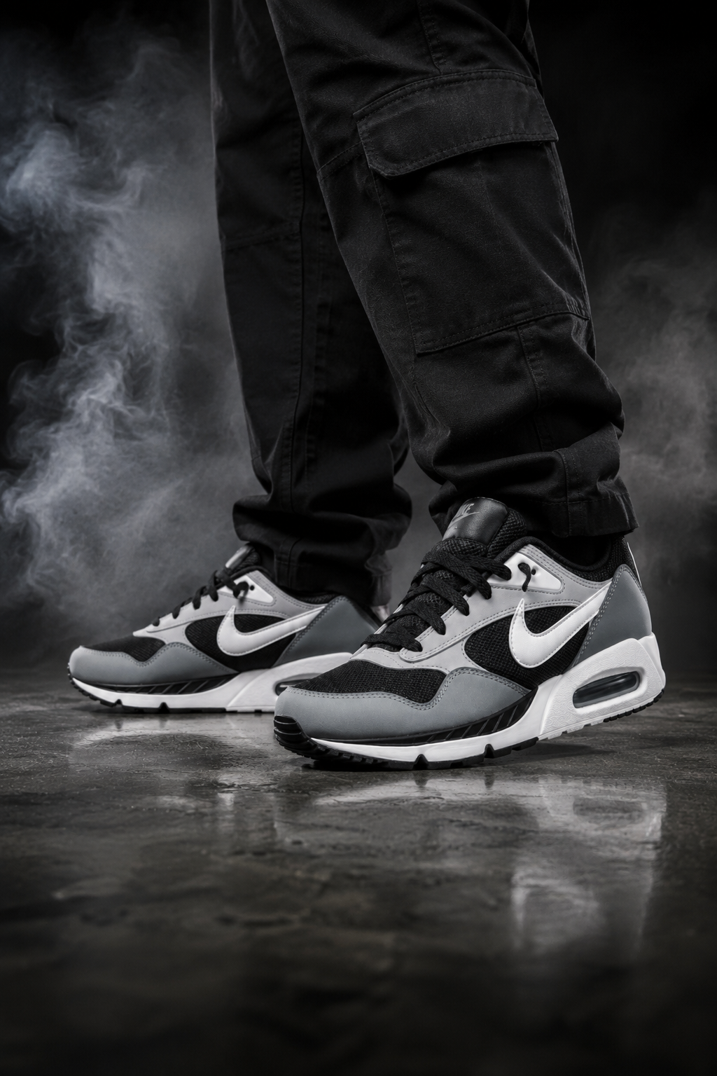 Nike Air Max Correlate Men's Shoes – Black / White / Cool Grey
