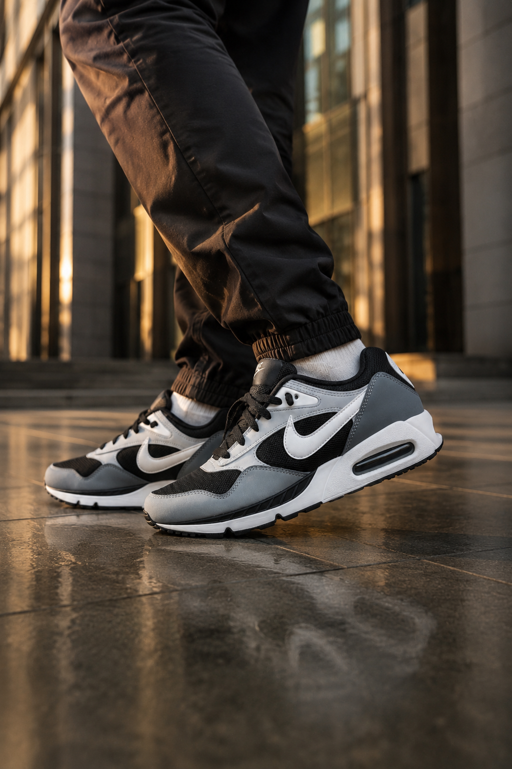 Nike Air Max Correlate Men's Shoes – Black / White / Cool Grey